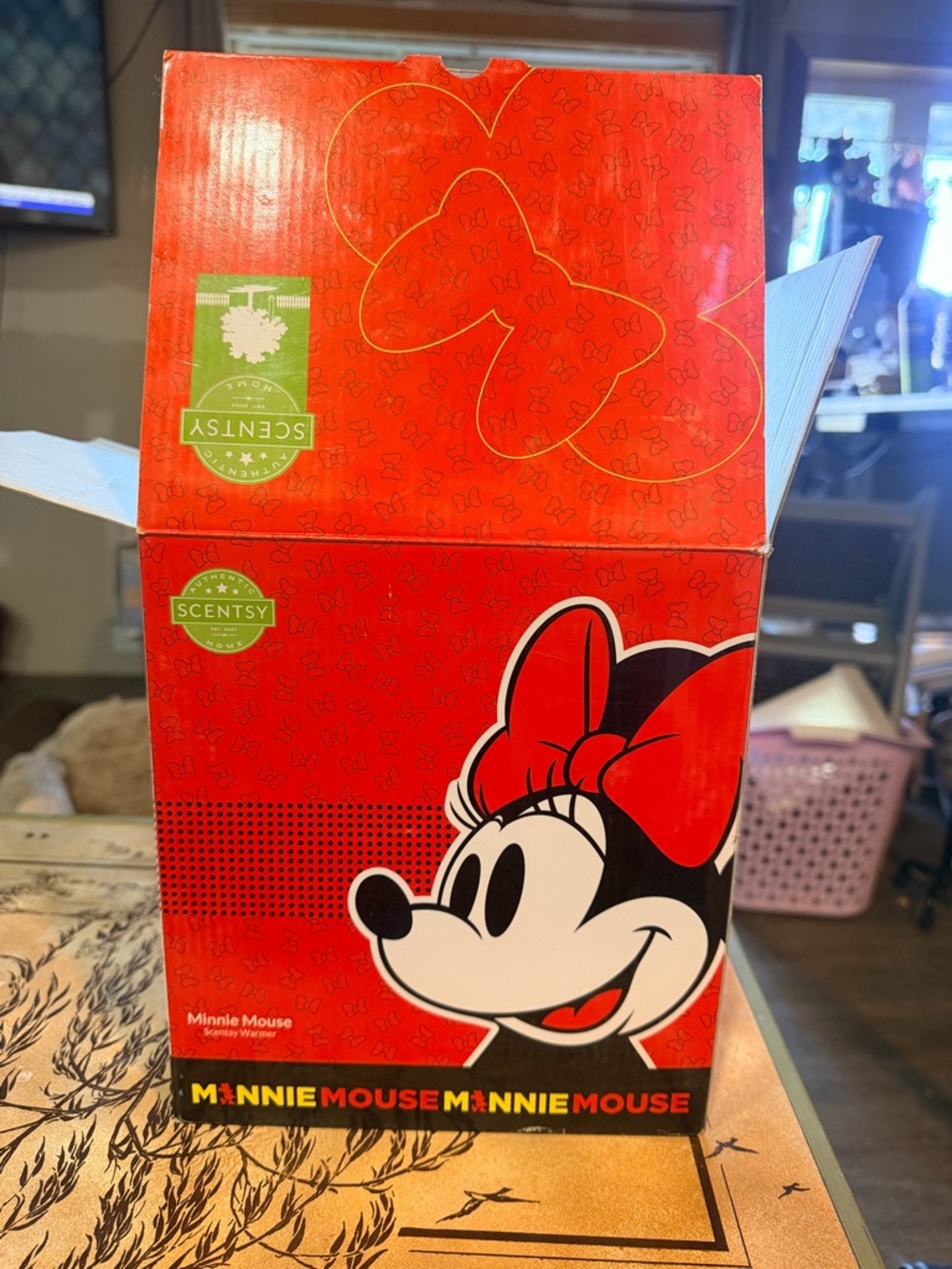 Scentsy Minnie Mouse Red and Black Decorative Wax Warmer Box